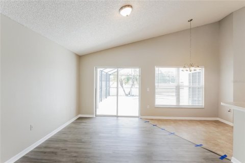 Casa en venta en Kissimmee, Florida, 3 dormitorios, 137.5 m2 № 1907248 - foto 3