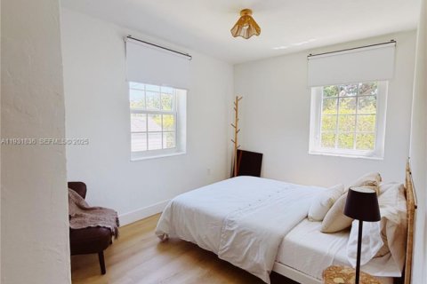 Снять в аренду виллу или дом в Бискейн-Парк, Флорида 3 спальни, 75.81м2, № 1990209 - фото 21