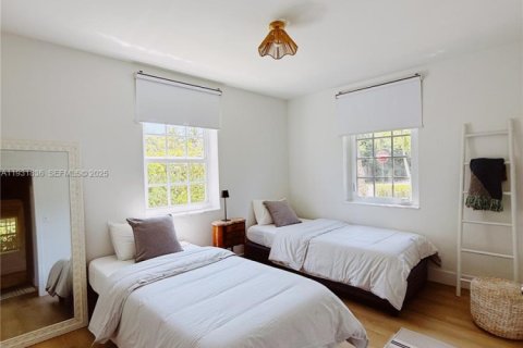 Снять в аренду виллу или дом в Бискейн-Парк, Флорида 3 спальни, 75.81м2, № 1990209 - фото 25