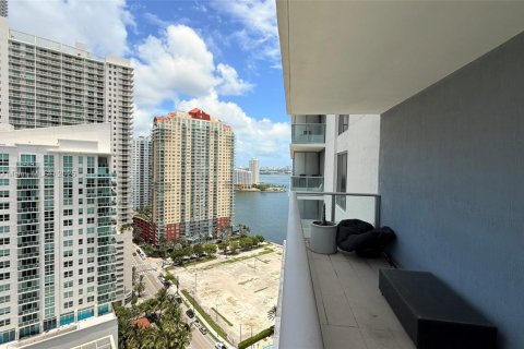 Condominio en alquiler en Miami, Florida, 39.02 m2 № 1854788 - foto 9