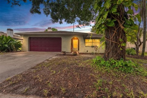 Casa en Palm Harbor, Florida 3 dormitorios, 144.65 m2 № 2324314