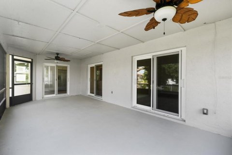 Villa ou maison à vendre à Palm Coast, Floride: 3 chambres, 169.27 m2 № 2419688 - photo 27