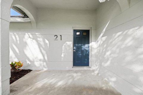 Villa ou maison à vendre à Palm Coast, Floride: 3 chambres, 169.27 m2 № 2419688 - photo 6
