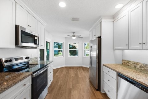 Villa ou maison à vendre à Palm Coast, Floride: 3 chambres, 169.27 m2 № 2419688 - photo 16
