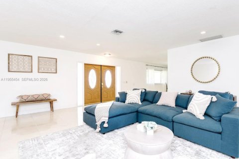 Villa ou maison à vendre à Hollywood, Floride: 5 chambres, 255.85 m2 № 2010998 - photo 8