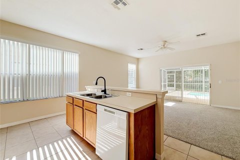 Adosado en venta en Clermont, Florida, 3 dormitorios, 139.63 m2 № 2207823 - foto 10