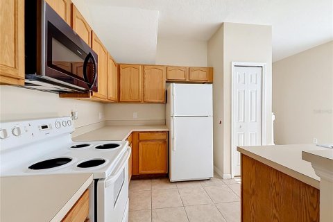 Adosado en venta en Clermont, Florida, 3 dormitorios, 139.63 m2 № 2207823 - foto 9