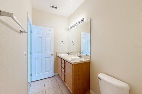 Adosado en venta en Clermont, Florida, 3 dormitorios, 139.63 m2 № 2207823 - foto 23