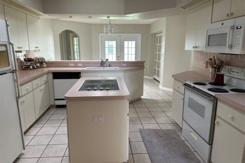 Villa ou maison à vendre à Weeki Wachee, Floride: 3 chambres, 220.55 m2 № 1725586 - photo 23