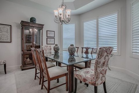 Casa en venta en The Villages, Florida, 3 dormitorios, 203.64 m2 № 1653705 - foto 9