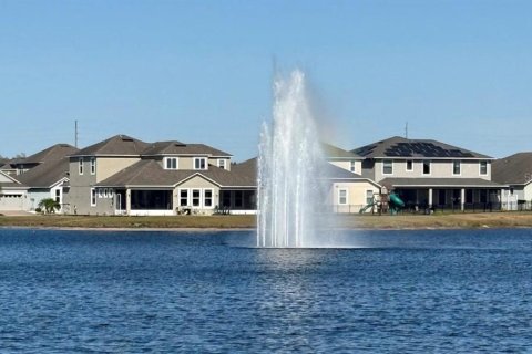 House in Kissimmee, Florida 5 bedrooms, 299.24 sq.m. № 2106073 - photo 8