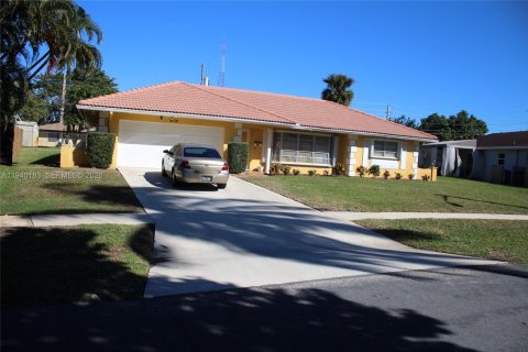 Villa ou maison à West Palm Beach, Floride 3 chambres, 173.63 m2 № 1998677