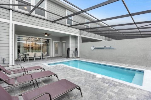 Adosado en venta en Davenport, Florida, 5 dormitorios, 211.91 m2 № 2208610 - foto 5