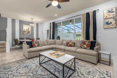Adosado en venta en Davenport, Florida, 5 dormitorios, 211.91 m2 № 2208610 - foto 15