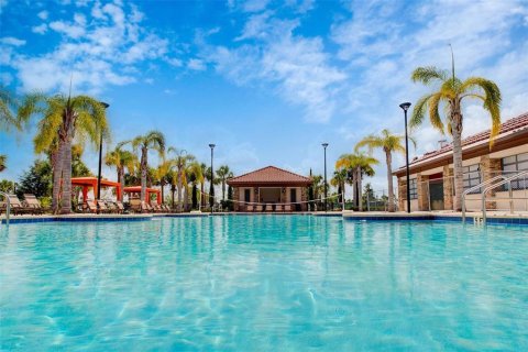 Adosado en venta en Davenport, Florida, 5 dormitorios, 211.91 m2 № 2208610 - foto 28