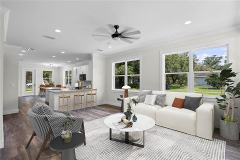 Casa en venta en Tampa, Florida, 3 dormitorios, 147.34 m2 № 1789378 - foto 4
