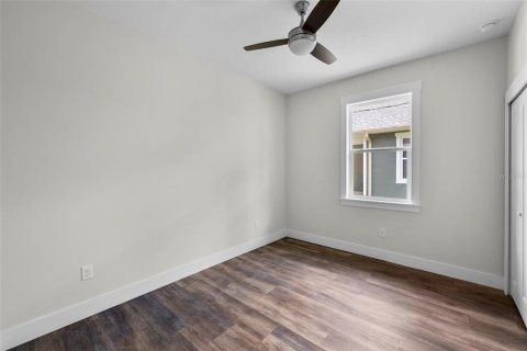 Casa en venta en Tampa, Florida, 3 dormitorios, 147.34 m2 № 1789378 - foto 25