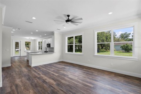 Casa en venta en Tampa, Florida, 3 dormitorios, 147.34 m2 № 1789378 - foto 7