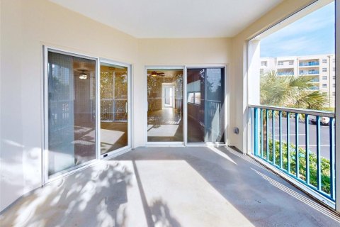 Condo in New Smyrna Beach, Florida, 3 bedrooms  № 973423 - photo 9