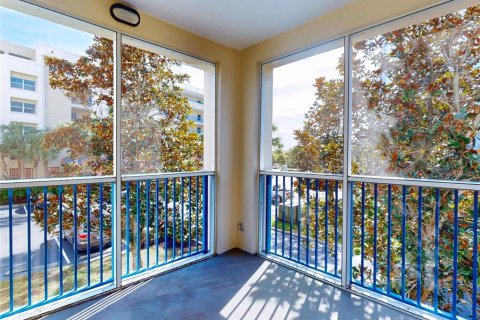 Condo in New Smyrna Beach, Florida, 3 bedrooms  № 973423 - photo 8