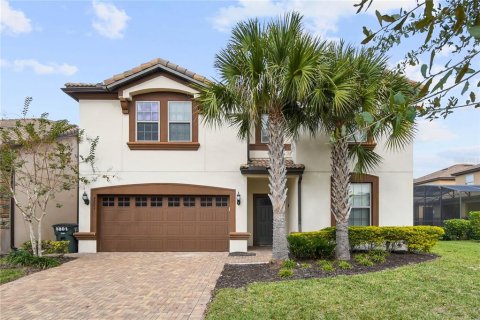 House in Kissimmee, Florida 9 bedrooms, 407.93 sq.m. № 1776641 - photo 2