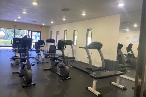 Condo in Sunrise, Florida, 1 bedroom  № 1971715 - photo 7