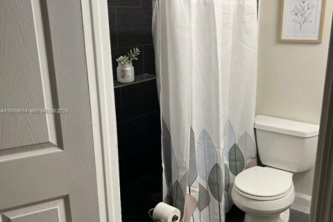 Adosado en alquiler en Homestead, Florida, 3 dormitorios, 105.91 m2 № 2047945 - foto 9