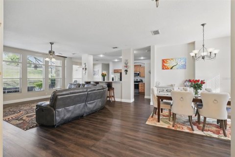 House in Clermont, Florida 3 bedrooms, 181.72 sq.m. № 1526760 - photo 6