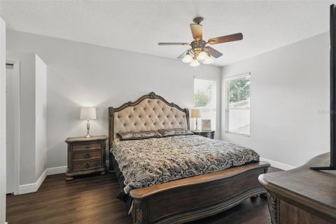 House in Clermont, Florida 3 bedrooms, 181.72 sq.m. № 1526760 - photo 20