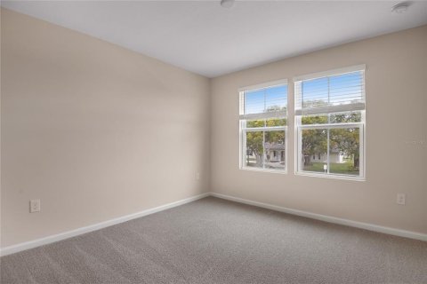 Villa ou maison à vendre à Kissimmee, Floride: 5 chambres, 281.49 m2 № 1290251 - photo 19