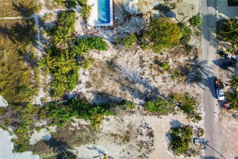 Land in Fort Myers Beach, Florida № 1870649 - photo 20