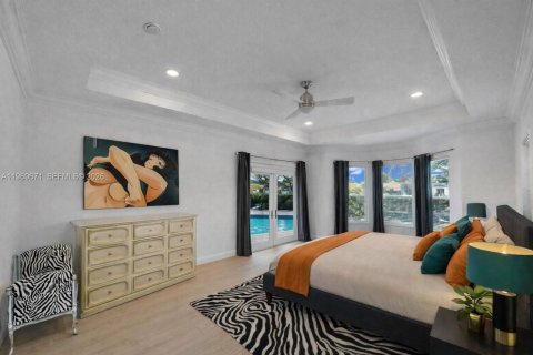 House in Wellington, Florida 6 bedrooms, 453.27 sq.m. № 2352156 - photo 23
