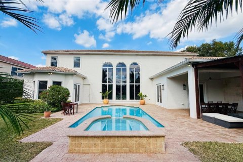House in Wellington, Florida 6 bedrooms, 453.27 sq.m. № 2352156 - photo 6