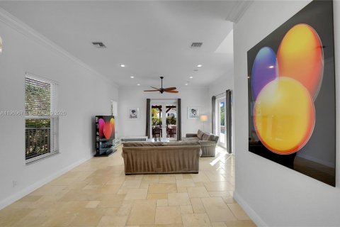 House in Wellington, Florida 6 bedrooms, 453.27 sq.m. № 2352156 - photo 20