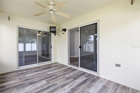 Casa en venta en The Villages, Florida, 2 dormitorios, 110.27 m2 № 2149510 - foto 23