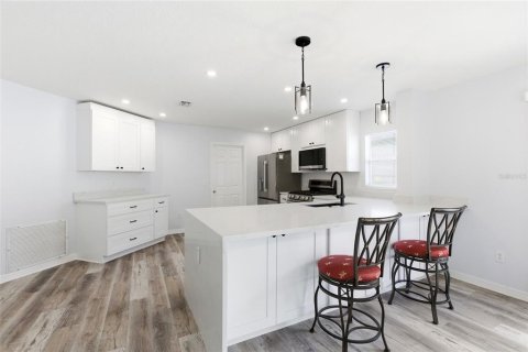 Casa en venta en The Villages, Florida, 2 dormitorios, 110.27 m2 № 2149510 - foto 6