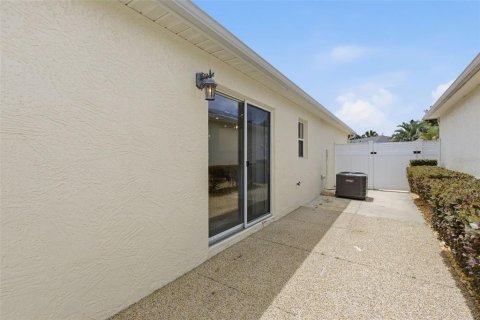 Casa en venta en The Villages, Florida, 2 dormitorios, 110.27 m2 № 2149510 - foto 28