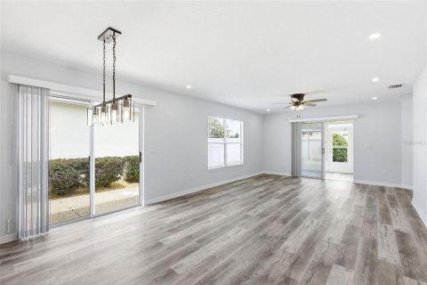 Casa en venta en The Villages, Florida, 2 dormitorios, 110.27 m2 № 2149510 - foto 10