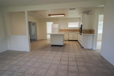 House in Oldsmar, Florida 4 bedrooms, 159.05 sq.m. № 1817254 - photo 11
