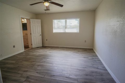 House in Oldsmar, Florida 4 bedrooms, 159.05 sq.m. № 1817254 - photo 13