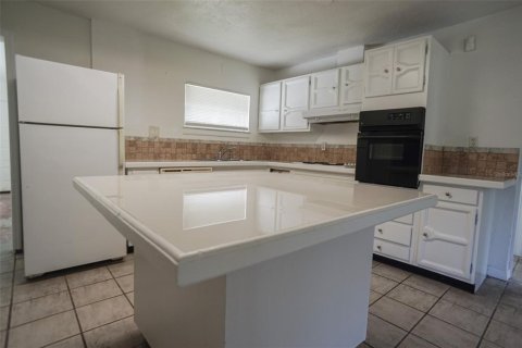House in Oldsmar, Florida 4 bedrooms, 159.05 sq.m. № 1817254 - photo 7