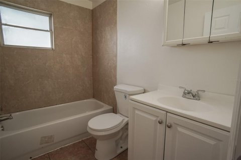House in Oldsmar, Florida 4 bedrooms, 159.05 sq.m. № 1817254 - photo 15