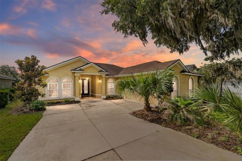 House in Ocala, Florida 4 bedrooms, 209.12 sq.m. № 1804029 - photo 2