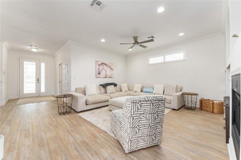 House in Ocala, Florida 4 bedrooms, 209.12 sq.m. № 1804029 - photo 13
