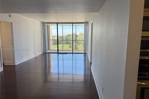 Condo in Aventura, Florida, 2 bedrooms  № 2047164