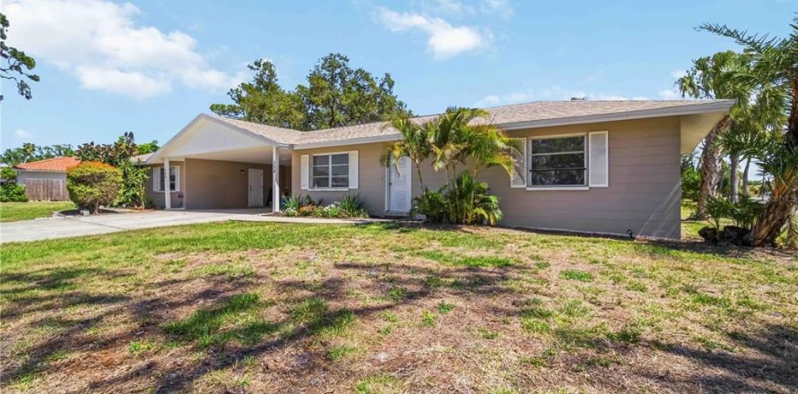 Apartment in Sarasota, Florida 2 bedrooms, 107.4 sq.m. № 2214515