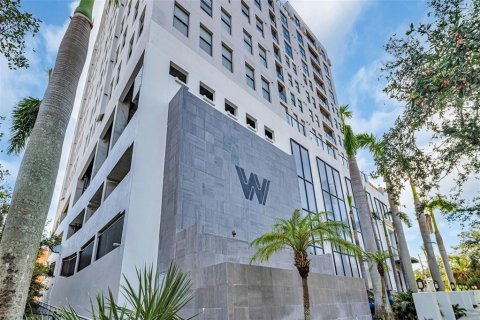 Condo in Saint Petersburg, Florida, 2 bedrooms  № 1523634 - photo 3