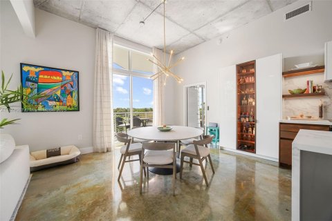 Condominio en venta en Miami Beach, Florida, 2 dormitorios, 134.71 m2 № 2013646 - foto 7