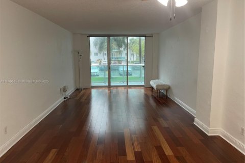 Copropriété à vendre à Sunny Isles Beach, Floride: 1 chambre, 92.9 m2 № 1752106 - photo 2
