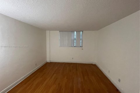 Copropriété à vendre à Sunny Isles Beach, Floride: 1 chambre, 92.9 m2 № 1752106 - photo 3